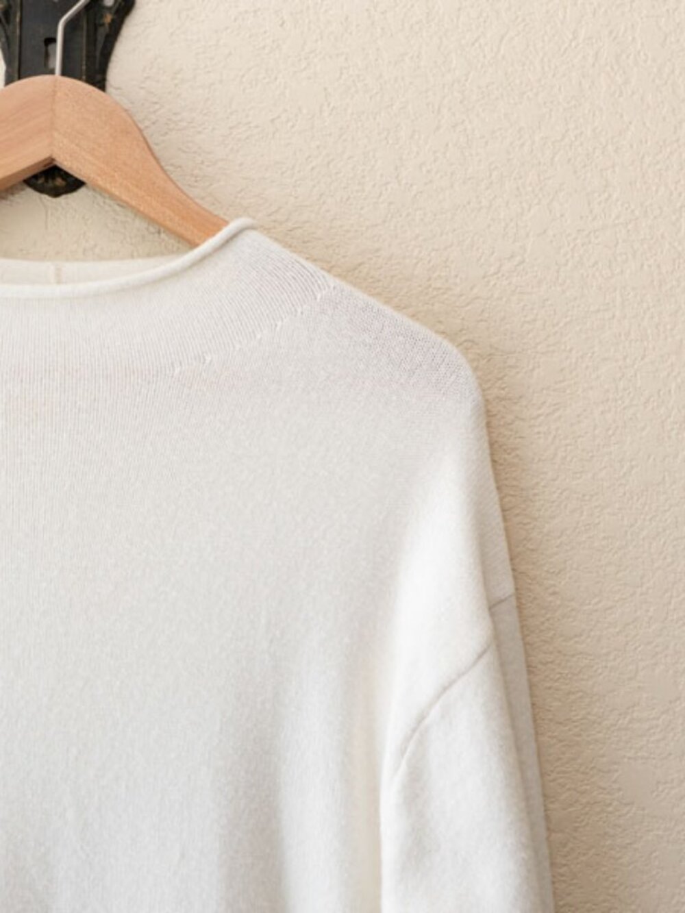 Anthropologie Moth Cream Tunic Sweater Womens M Soft Knit Longline Minimalist - Picture 5 of 13